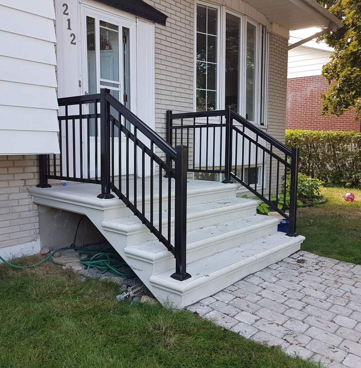 Ornamental guard gate Montreal