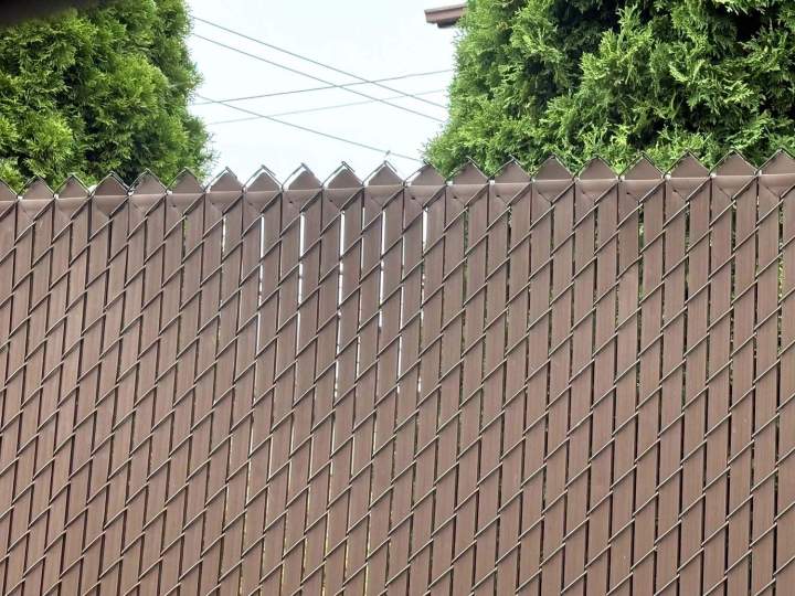 Fourniture de clôture Frost Montréal